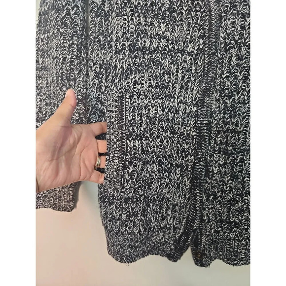 Sparkle Fade Black Oversized Knit Cardigan Sweater Size Medium - Picture 3 of 8